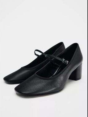 Zara Black Mary Jane Block Heel Pumps
